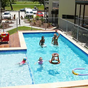 Resort Emu Park Beach Resort, Emu Park